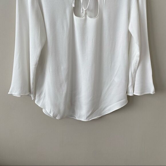 FRAME-MIRRORED Lace Up Off White Blouse (Size:Small) - Picture 7 of 9